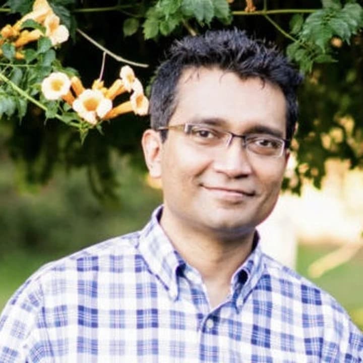 Tushar Rathod headshot